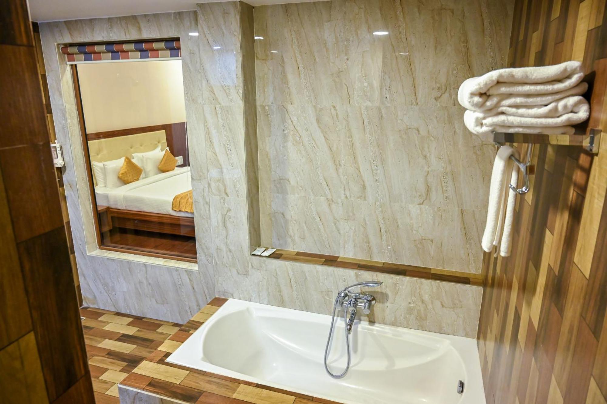 Hotel Laxmi Empire GOA
